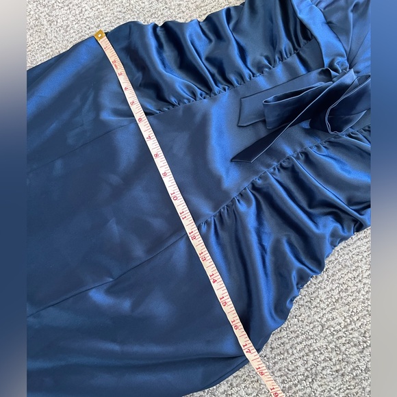 NWT Blue Strapless Formal Dress Size 8 - Picture 14 of 15